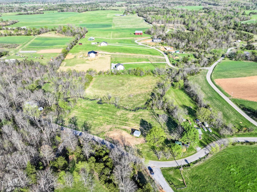 Photo #21: 525 Kelley Gap Road