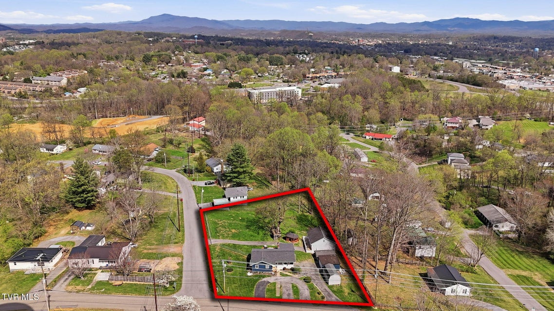 Photo #5: 1004 Barton Street