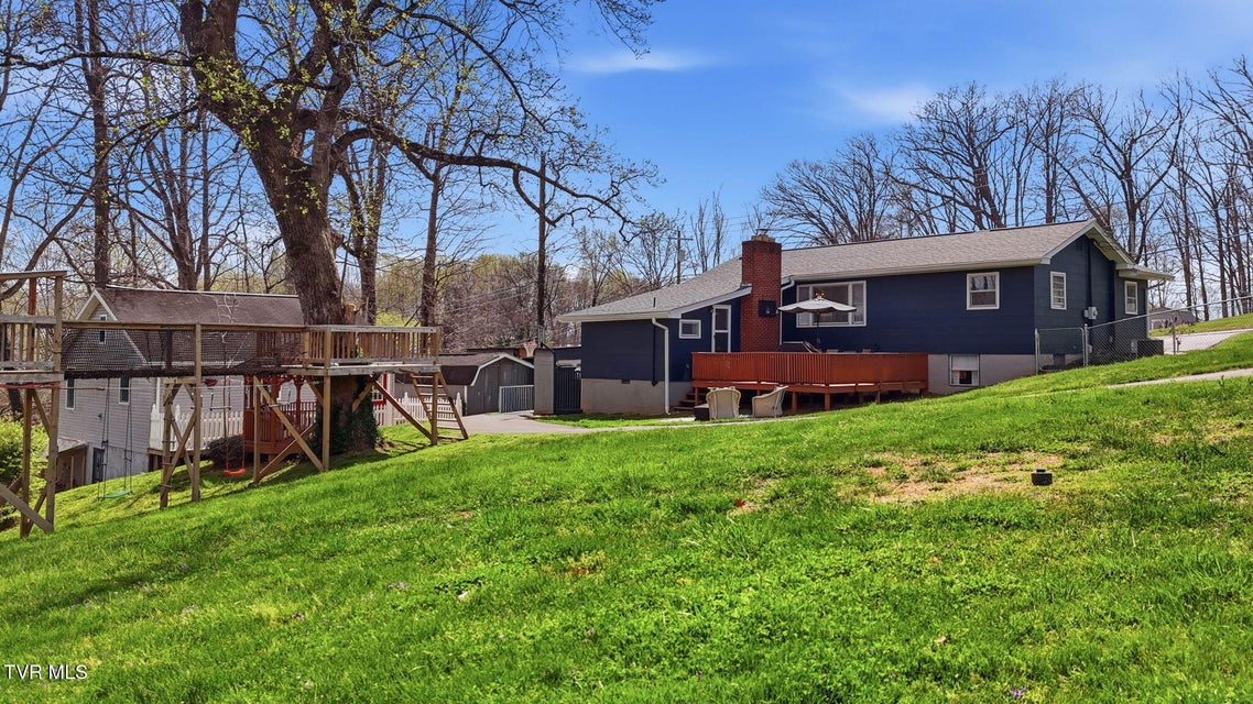 Photo #30: 1004 Barton Street