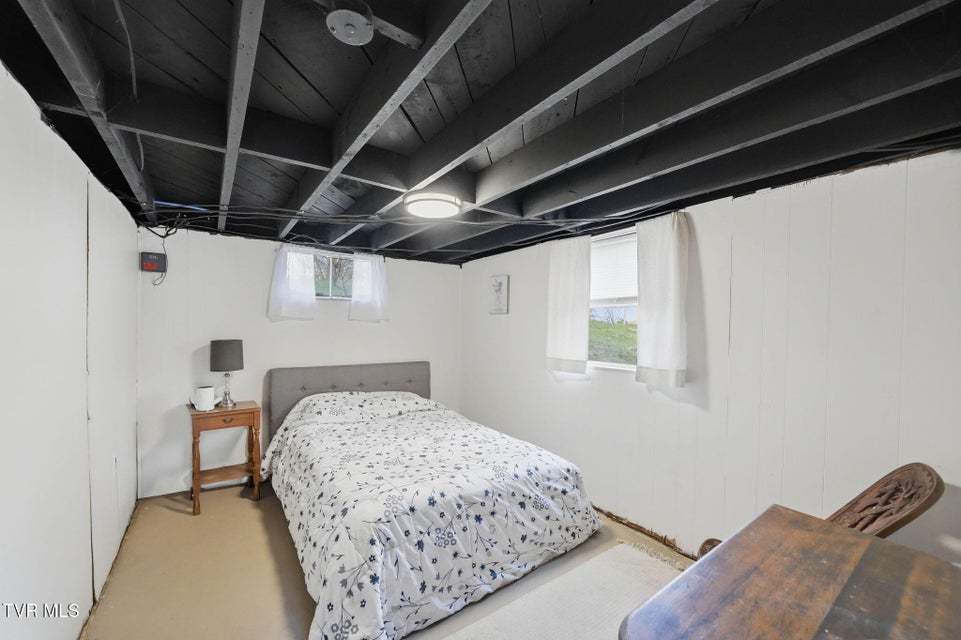 Photo #20: 1004 Barton Street