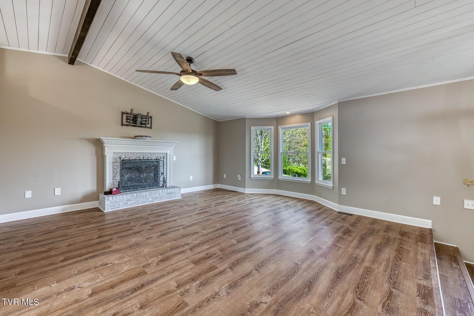 Photo #4: 4127 Grey Fox Drive