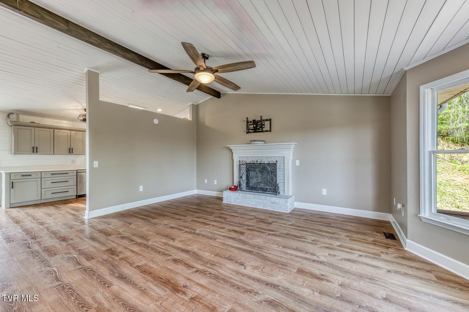 Photo #5: 4127 Grey Fox Drive