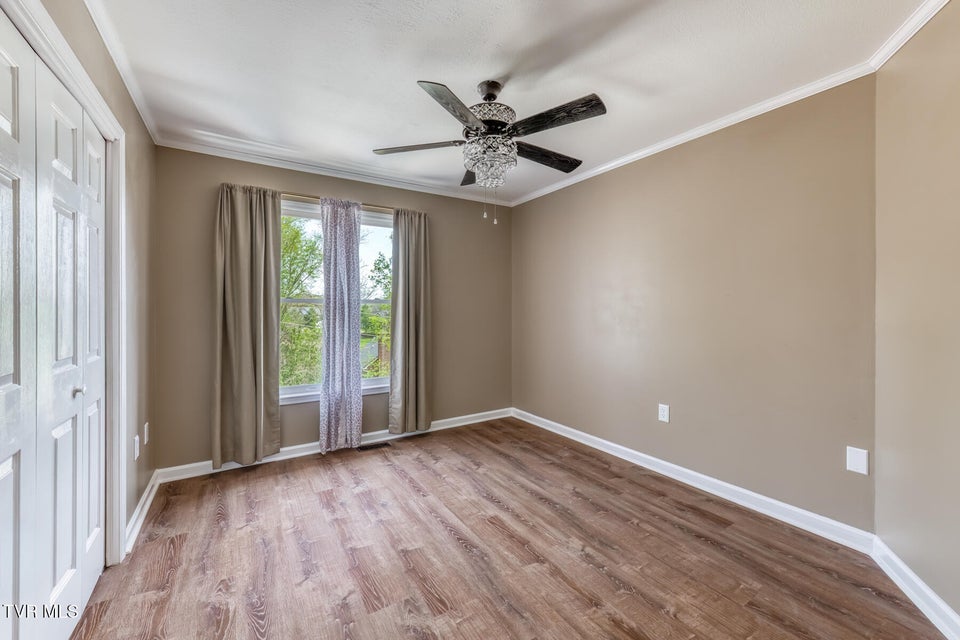 Photo #18: 4127 Grey Fox Drive