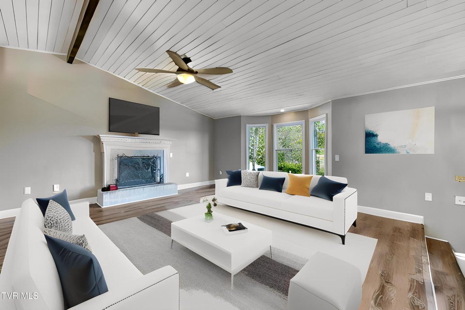 Photo #9: 4127 Grey Fox Drive