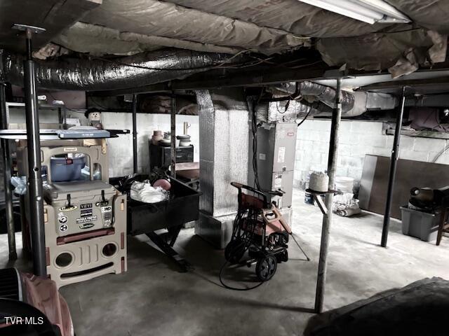 Photo #19: 328 Lakecrest Drive