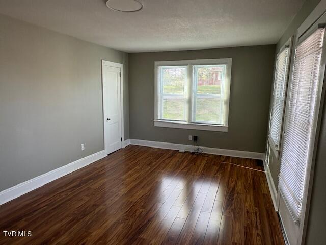 Photo #3: 328 Lakecrest Drive