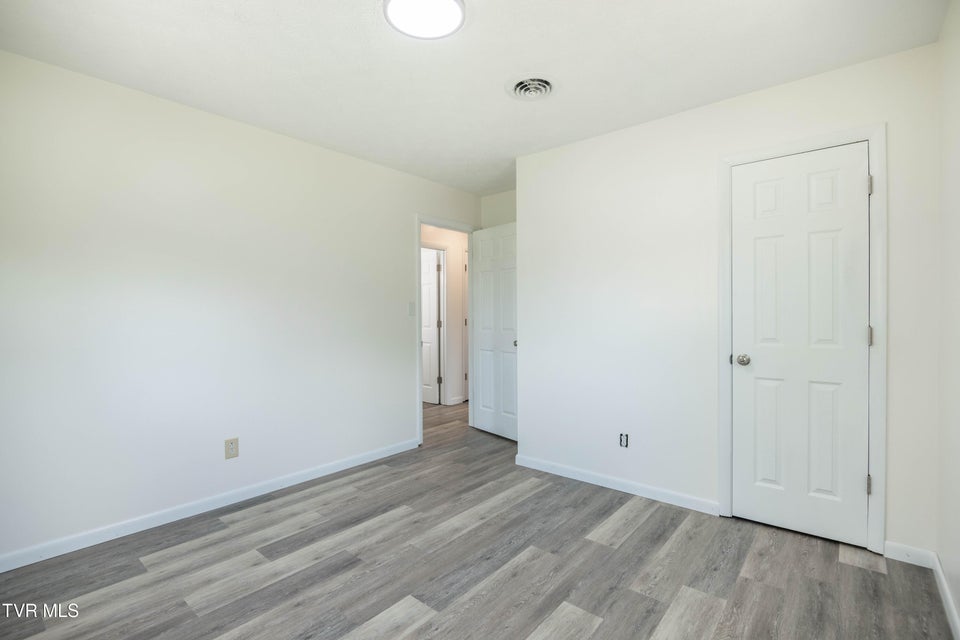 Photo #12: 2849 Tennessee 107 