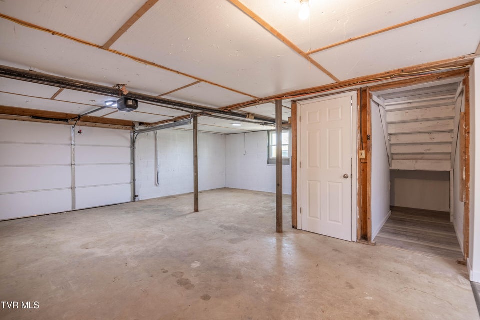 Photo #21: 2849 Tennessee 107 