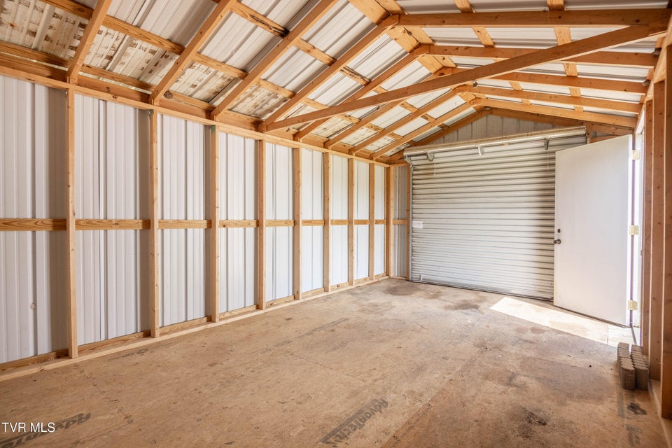 Photo #25: 2849 Tennessee 107 