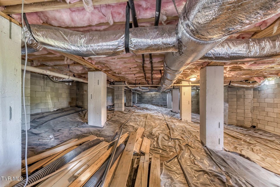 Photo #39: 130 Garland Road