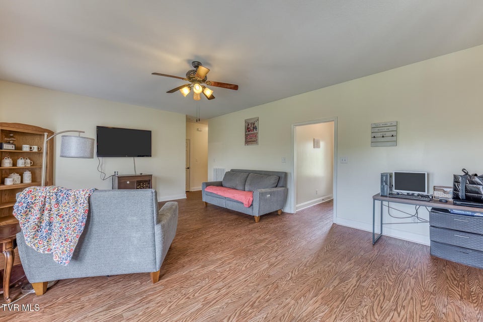 Photo #17: 130 Garland Road