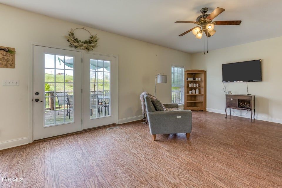 Photo #18: 130 Garland Road