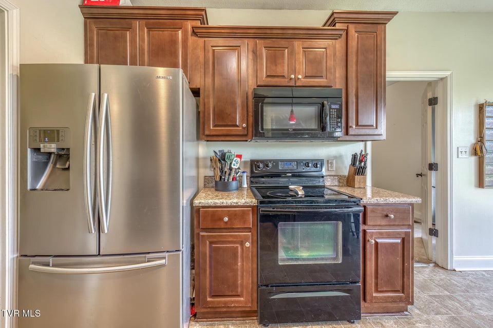 Photo #15: 130 Garland Road