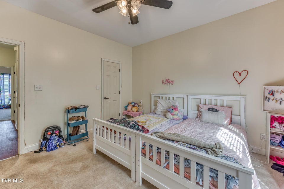 Photo #28: 130 Garland Road