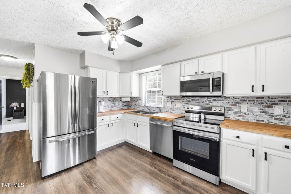 Photo #10: 9879 Hunters Valley West Road