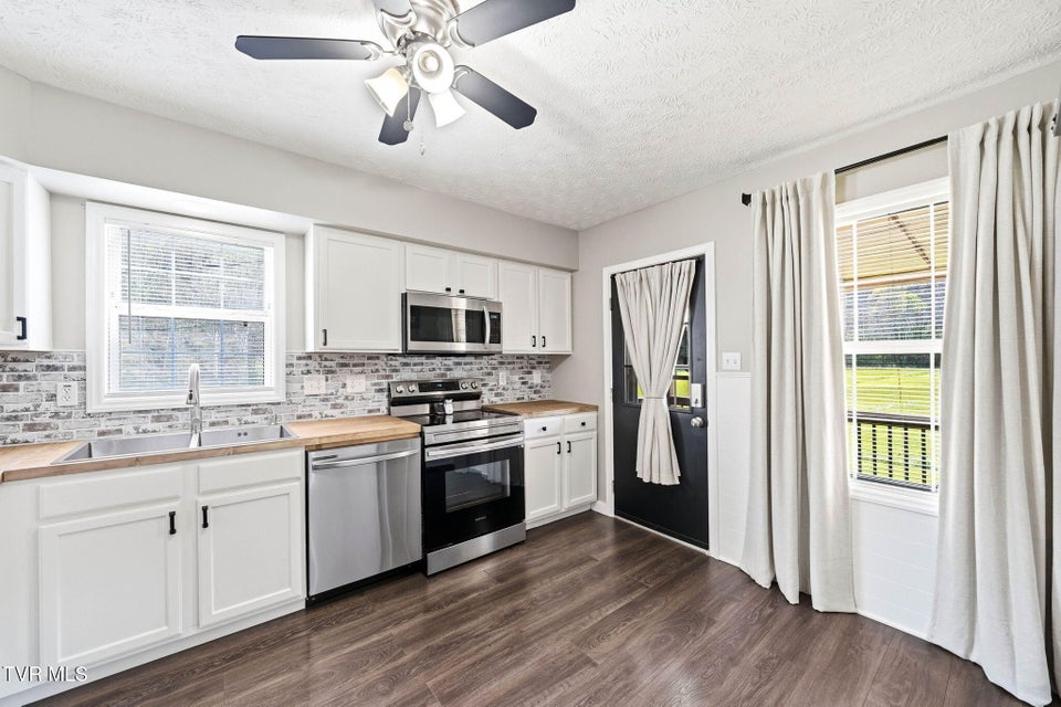 Photo #11: 9879 Hunters Valley West Road