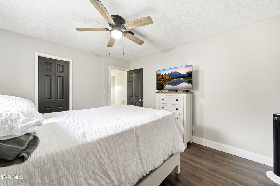 Photo #16: 9879 Hunters Valley West Road