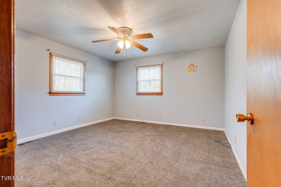 Photo #15: 721 Rector Drive