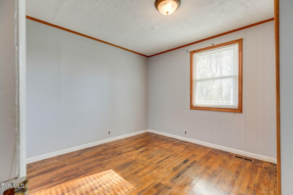 Photo #19: 721 Rector Drive