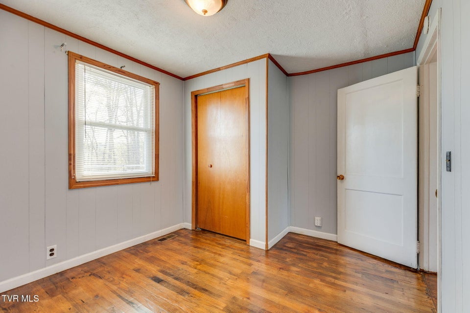 Photo #20: 721 Rector Drive