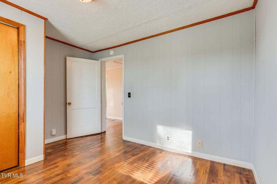 Photo #21: 721 Rector Drive