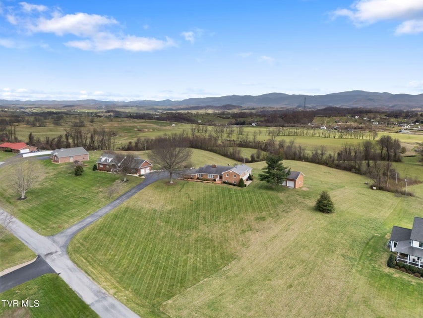 Photo #9: 12084 Tanglewood Drive