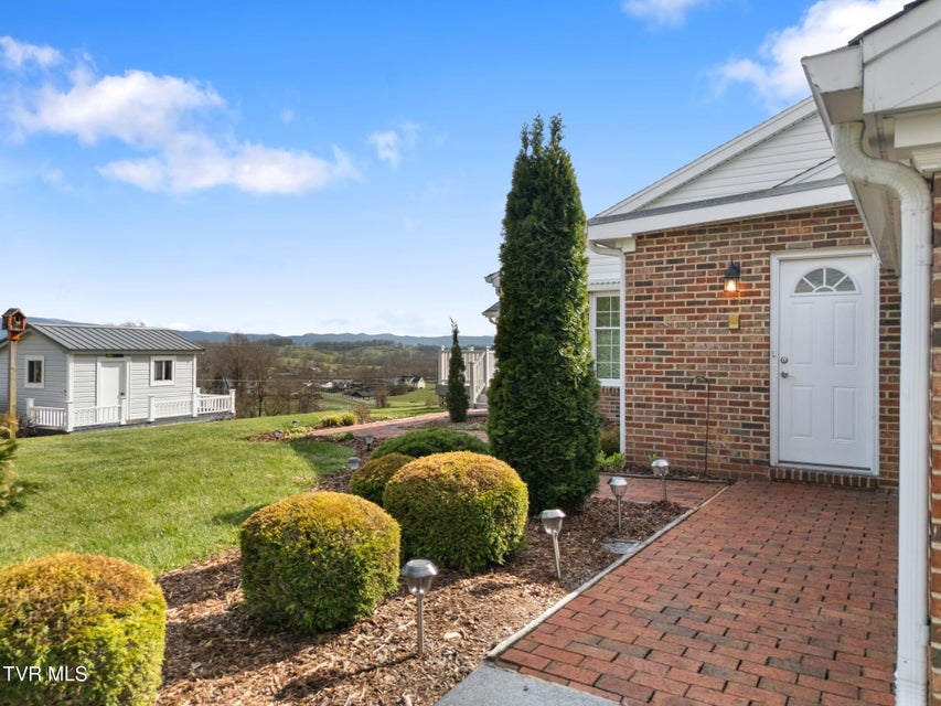 Photo #18: 12084 Tanglewood Drive