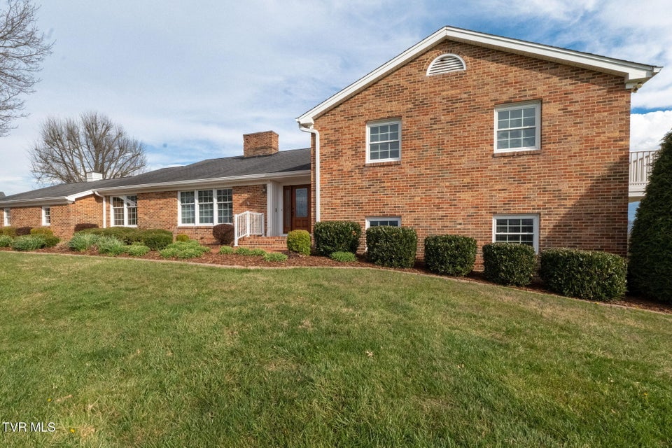 Photo #20: 12084 Tanglewood Drive