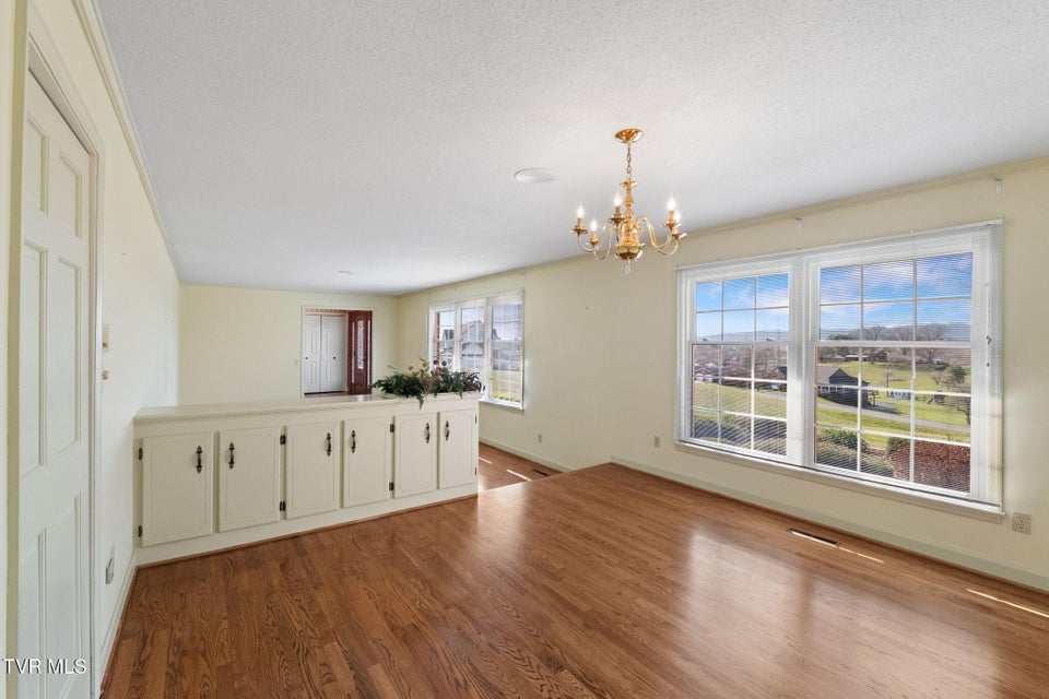 Photo #30: 12084 Tanglewood Drive