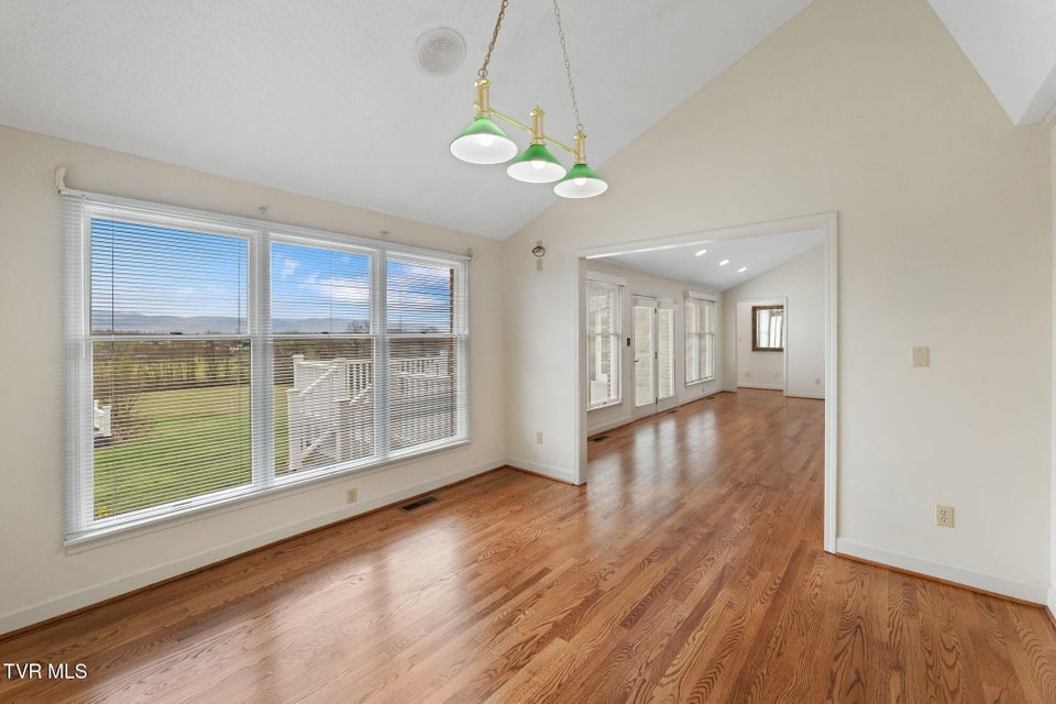 Photo #47: 12084 Tanglewood Drive