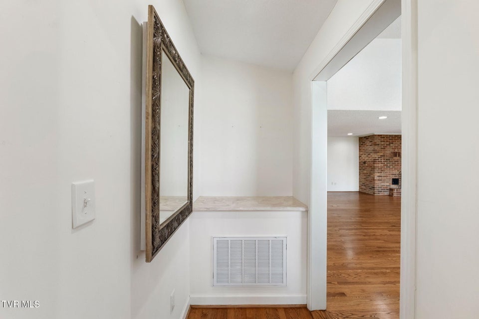 Photo #53: 12084 Tanglewood Drive