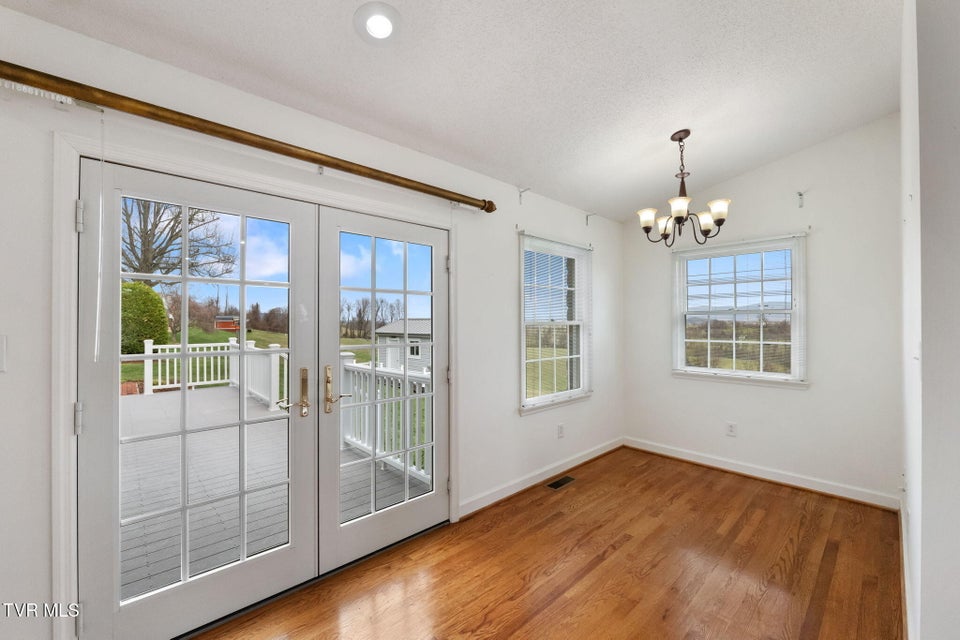 Photo #54: 12084 Tanglewood Drive