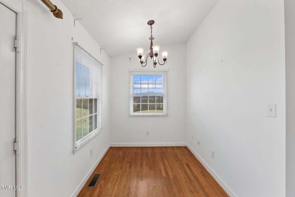 Photo #55: 12084 Tanglewood Drive