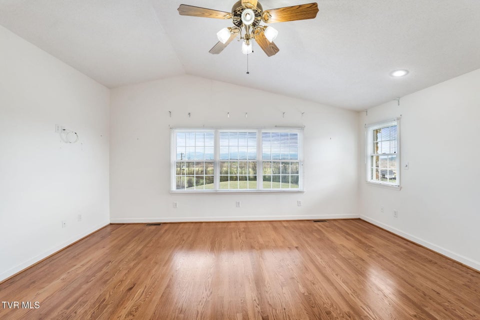 Photo #62: 12084 Tanglewood Drive