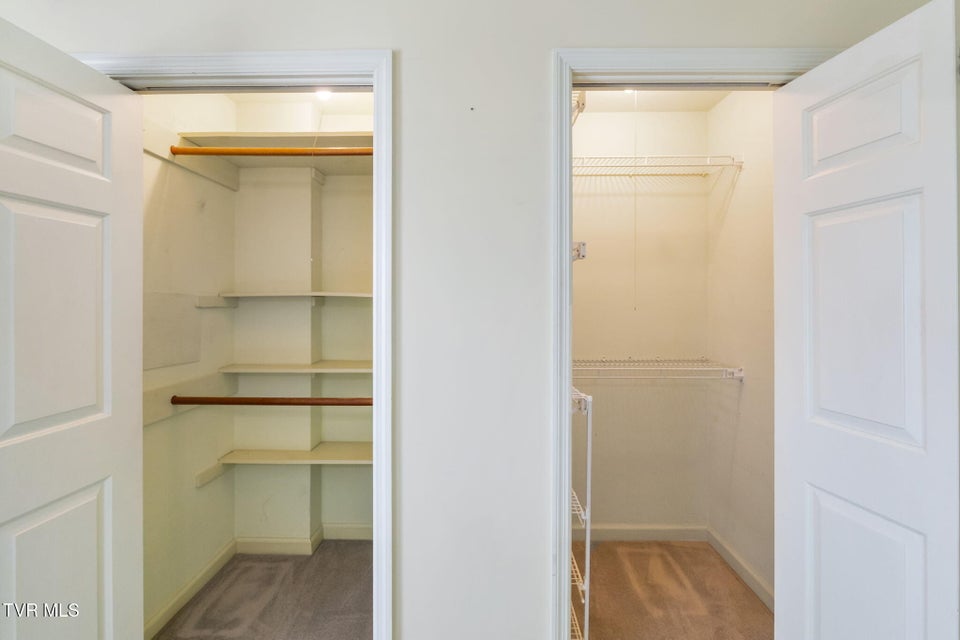 Photo #79: 12084 Tanglewood Drive