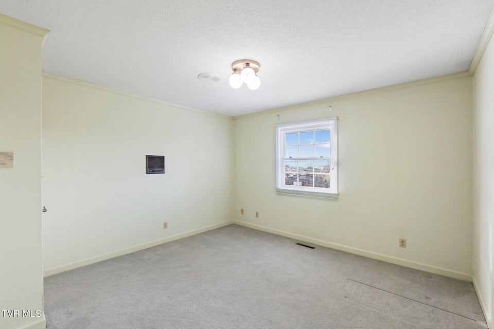 Photo #88: 12084 Tanglewood Drive