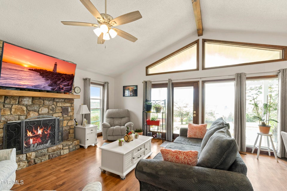 Photo #8: 255 Old Kentucky Road