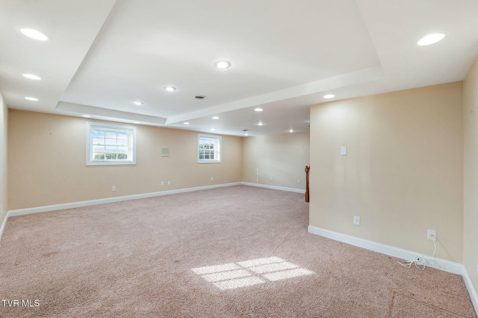 Photo #93: 12084 Tanglewood Drive