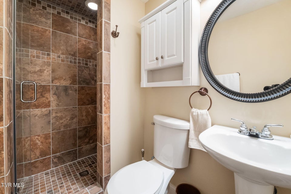 Photo #96: 12084 Tanglewood Drive