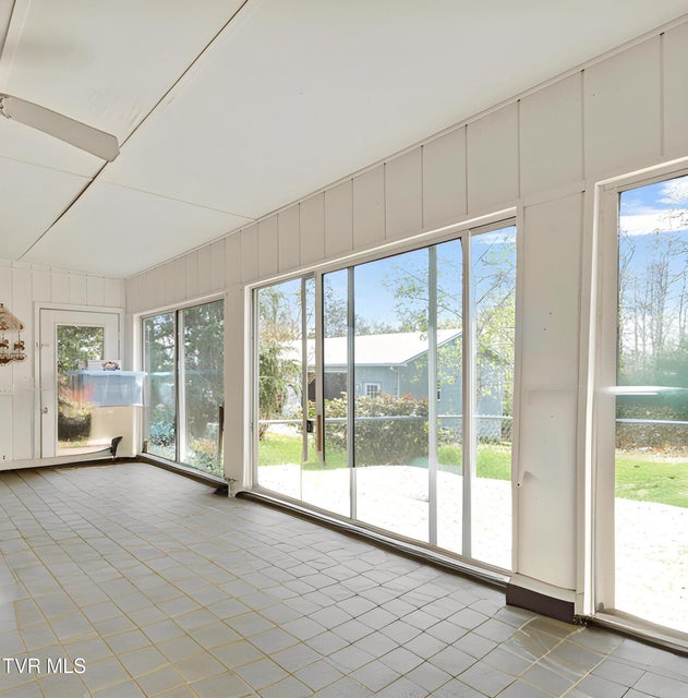 Photo #20: 255 Old Kentucky Road