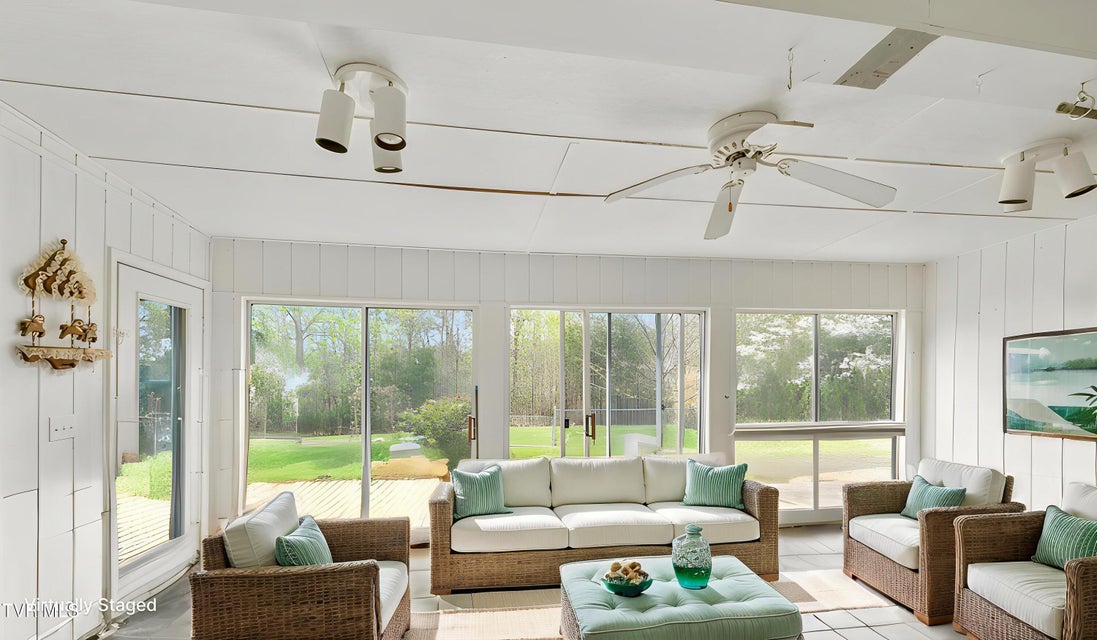 Photo #19: 255 Old Kentucky Road