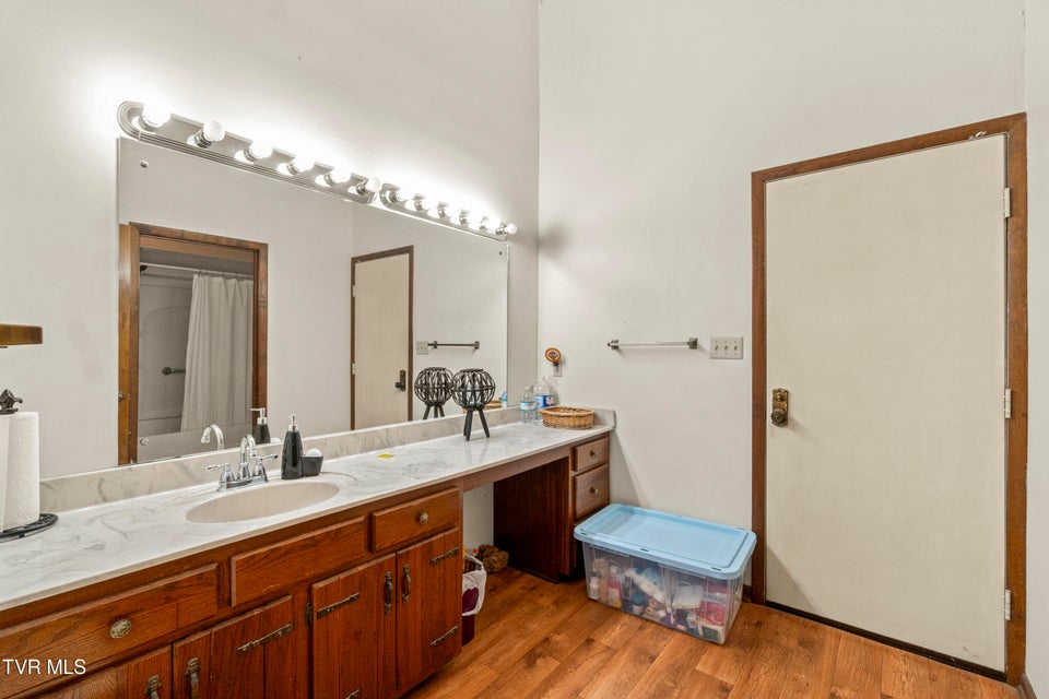 Photo #27: 255 Old Kentucky Road