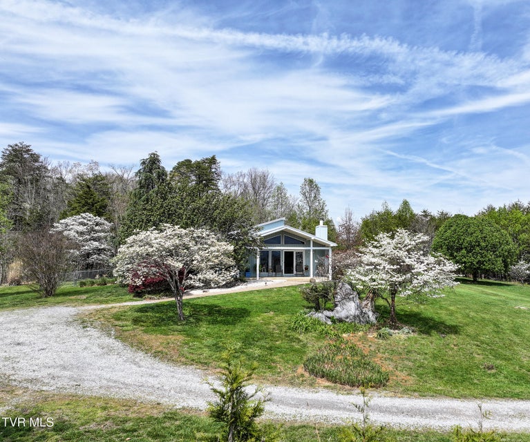 Photo #47: 255 Old Kentucky Road