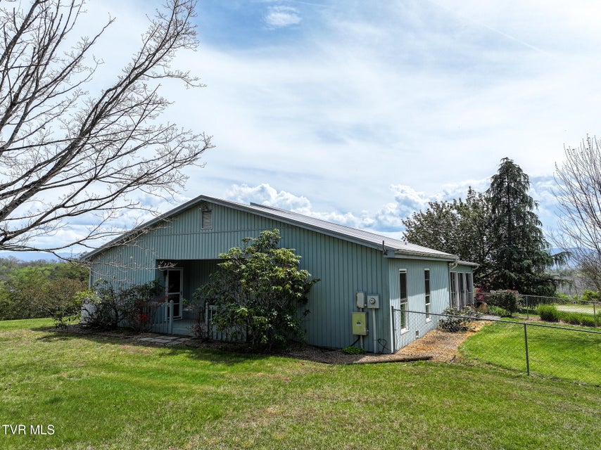 Photo #51: 255 Old Kentucky Road