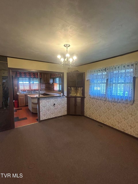 Photo #6: 18 3rd Avenue