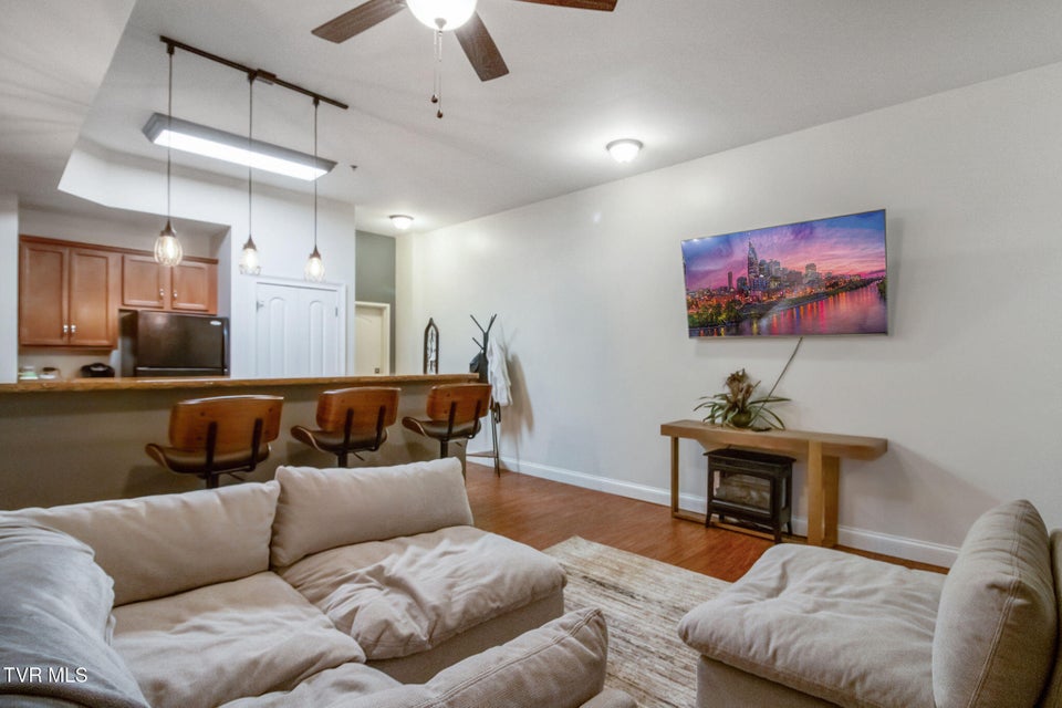 Photo #7: 116 Tipton Street