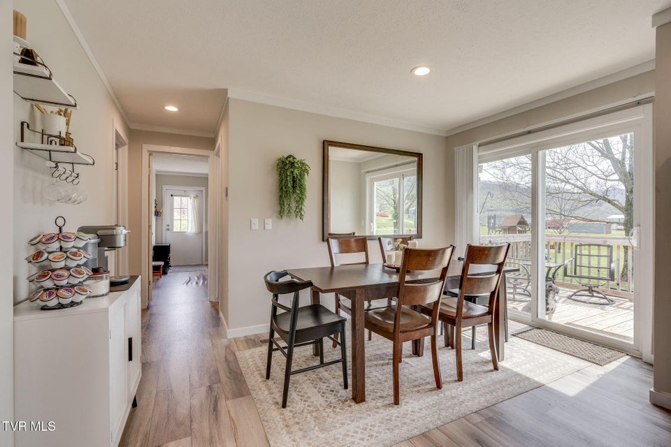 Photo #10: 112 Maple Lane