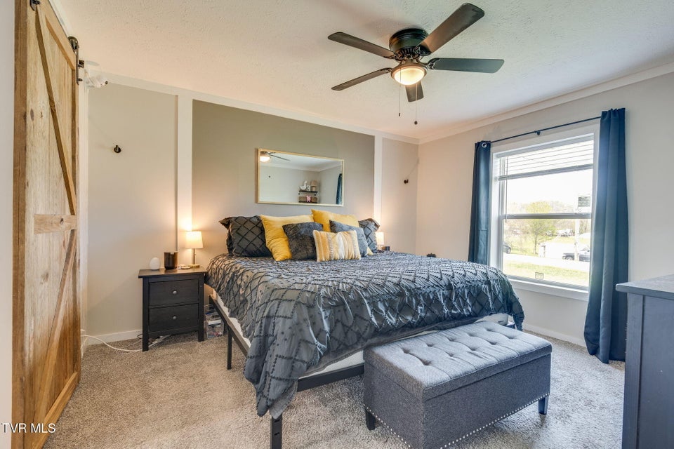 Photo #11: 112 Maple Lane