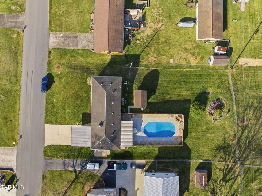 Photo #38: 515 Poplar Street