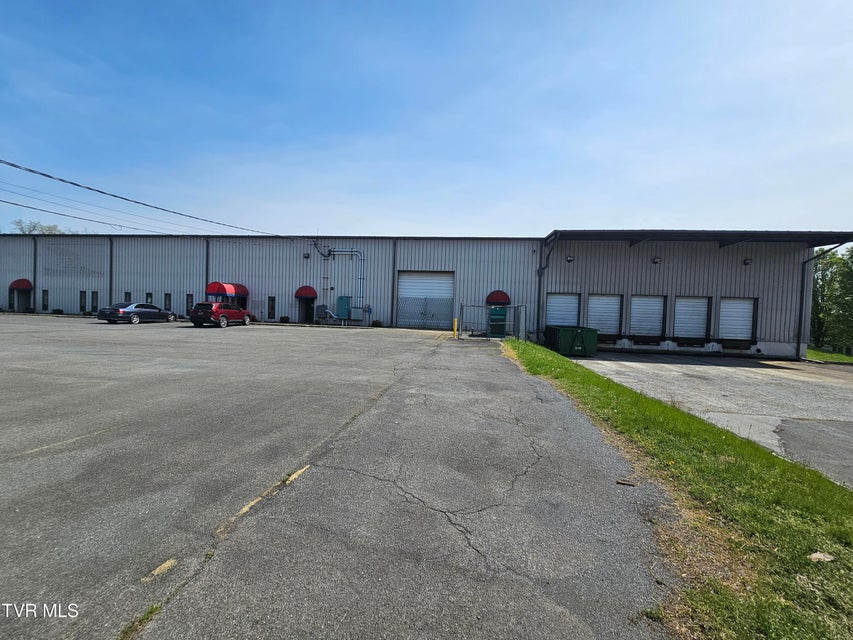 Photo #5: 101 Industrial Drive